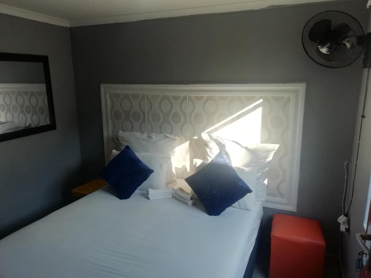 Fgm Guesthouse 2 Alberton Bagian luar foto