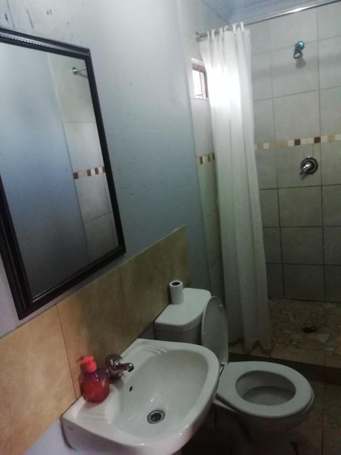 Fgm Guesthouse 2 Alberton Bagian luar foto