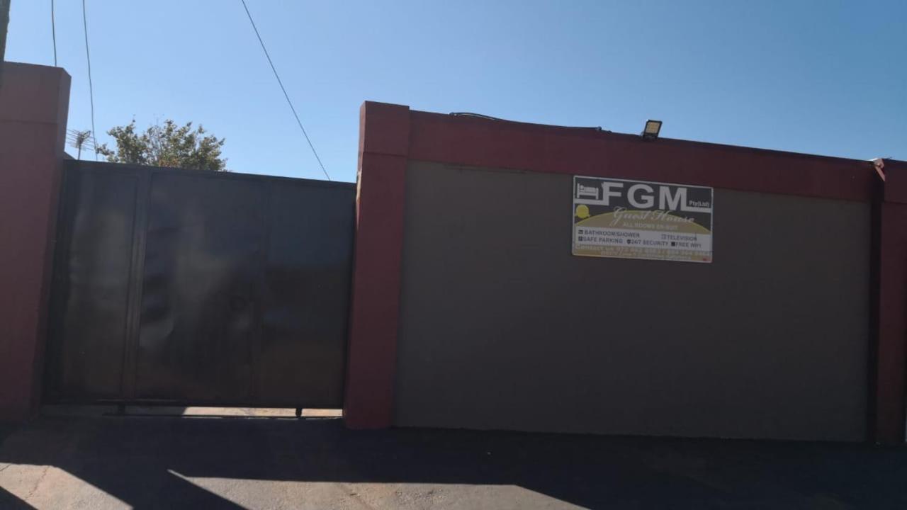 Fgm Guesthouse 2 Alberton Bagian luar foto