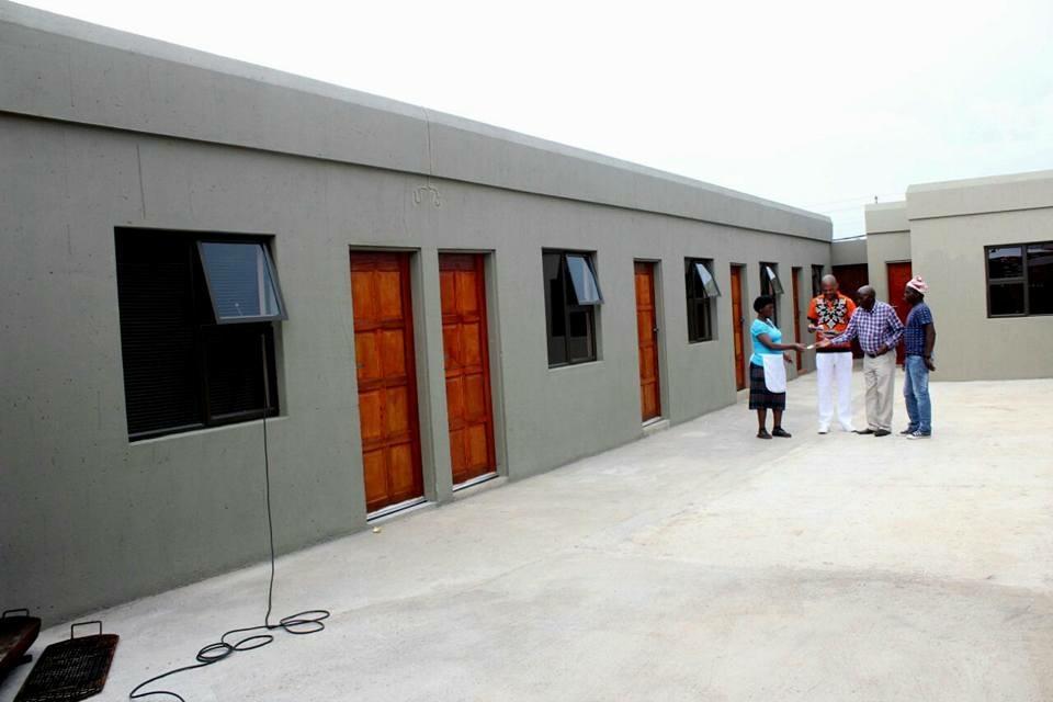 Fgm Guesthouse 2 Alberton Bagian luar foto